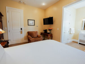 103 The Laurel Room (1)