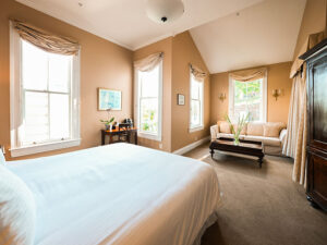203 The Cypress Room (3)