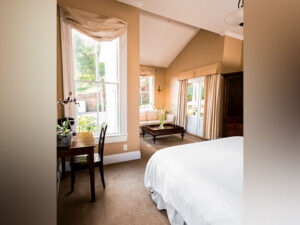 203 The Cypress Room (8)