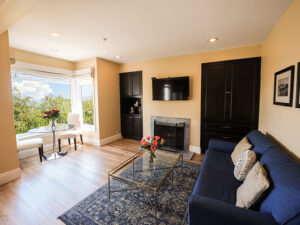 206 The Bay Room (10)