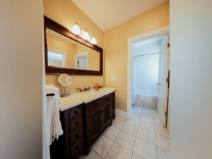 206 The Bay Room (7)