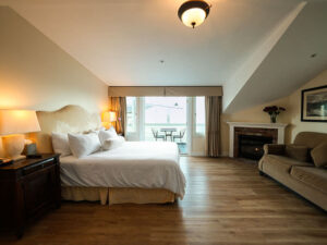 303 The Magnolia Room (4)