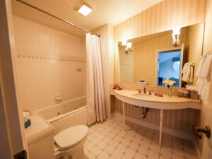 303 The Magnolia Room (5)